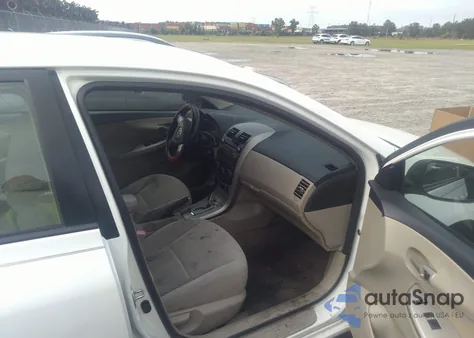 2011 Toyota Corolla Le/S z USA, uszkodzony, nr VIN JTDBU4EE4B9141290